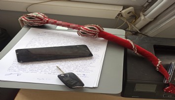 İzmir'de kırbaçla adam döven şüpheliler yakalandı