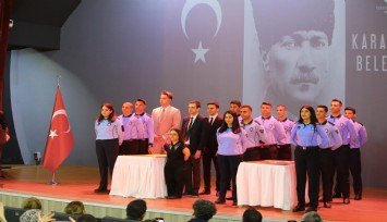 Karabağlar Belediyesi’nde aday memurlar yemin etti