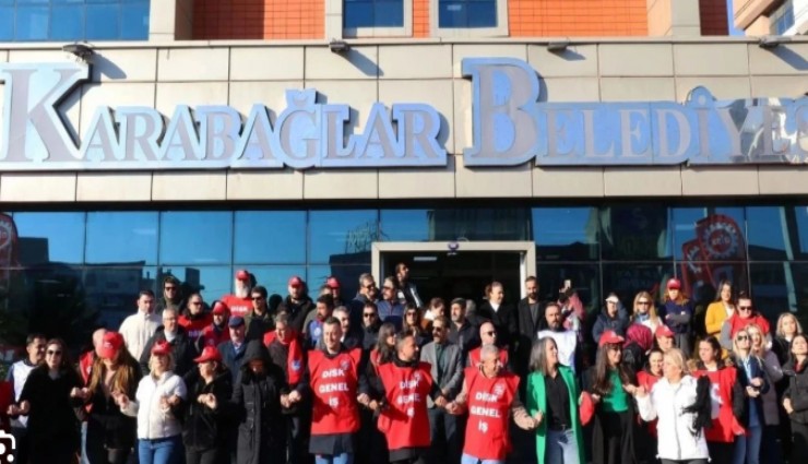 Karabağlar'da maaş krizi: İşçiler iş bıraktı, Belediyeden açıklama