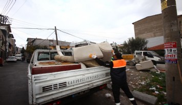 Karabağlar'da mobilya ve bahçe atıkları toplanıyor