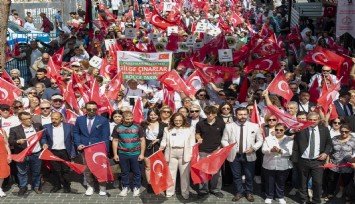 Karşıyaka’da omuz omuza 19 Mayıs yürüyüşü