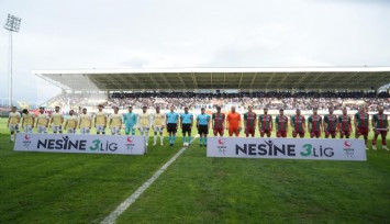 Karşıyaka, final için evine avantajlı döndü