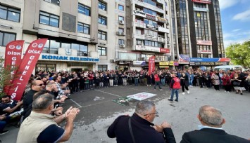 Konak Belediye işçileri tam gün iş bıraktı
