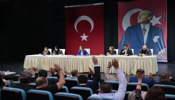 Konak Belediyesi 2024 kesin hesabı 676 milyon lira açık verdi