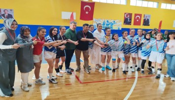 Kütahya kız futsal takımı Türkiye şampiyonu