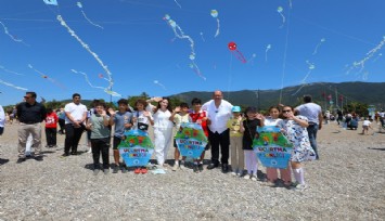 Menderes'te uçurtma şenliği coşkusu