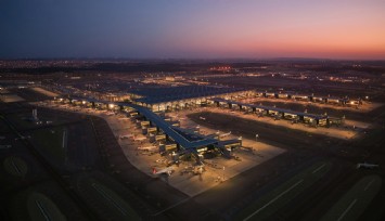 Tüm zamanların transit uçuş rekoru kırıldı