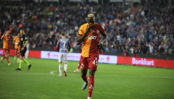 Victor Osimhen, Galatasaray tarihine geçti