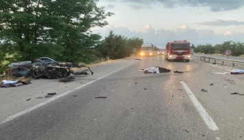 Balıkesir'de feci kaza: 3 can kaybı, 1 yaralı