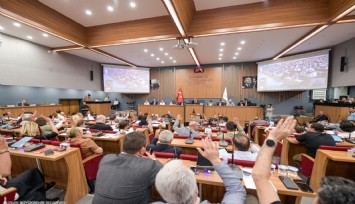 Başkan Tugay: 4.5 milyon İzmirli'ye karşı sorumluyuz