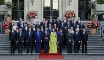 Cumhurbaşkanı Erdoğan, NATO liderleri aile fotoğrafına katıldı