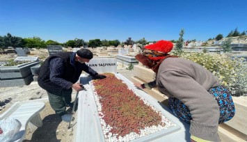 Evlatlarının mezarını ziyaret edemeyen yaşlı çifte Vali Yiğitbaşı çifte bayram yaşattı
