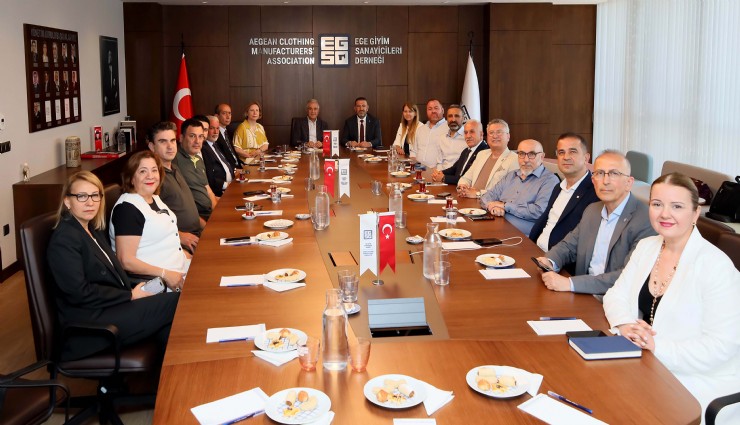 Hazır giyim sektörü İzmir’de buluştu