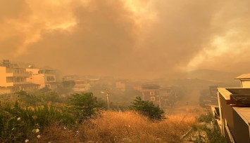 İzmir’de yangın kâbusu sürüyor: Seferihisar'da alevlerin yaklaştığı mahalle tahliye ediliyor