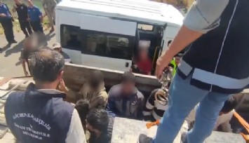 İzmir'in de dahil olduğu 51 ilde göçmen kaçakçılarına operasyon: 98 kişi tutuklandı