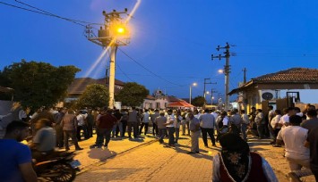 Kamyonet ile motosiklet çarpıştı: 1 can kaybı, 2 yaralı