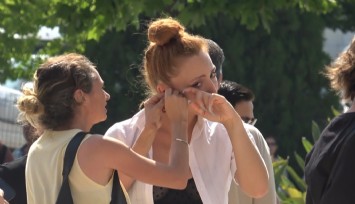 Kulağındaki takı, hayallerine engel oldu