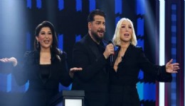 Seda Sayan ve Enis Arıkan’dan çorap düellosu