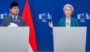 AB, ABD’nin gümrük vergilerine misilleme tedbirlerini 1 Ağustos’a erteledi