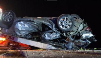 Ankara’da iki otomobil kafa kafaya çarpıştı: 3 ölü