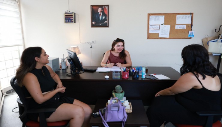 Bayraklı Belediyesi’nden öğrencilere tercih desteği