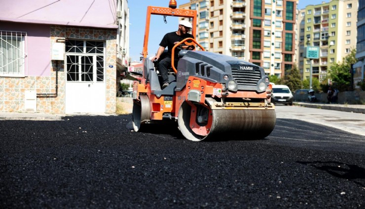 Bayraklı'da asfaltlama seferberliği