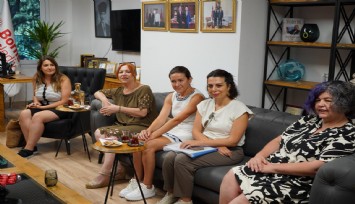 Bornova Belediyesinden kadın haklarına destek: Yasal hakları öğrenme imkanı sağlanacak