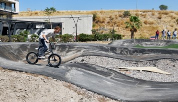 Bornova’da pedallar geleceğe dönecek