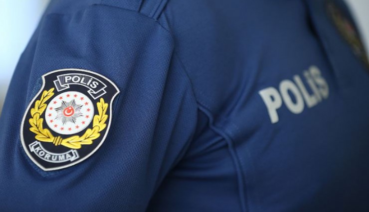 Çeşme İlçe Başkanının ağabeyi polise saldırdı iddiası: Görev yeri değiştirildi