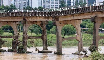 Güney Kore’deki sel felaketinde can kaybı 10’a, kayıp sayısı 9’a yükseldi