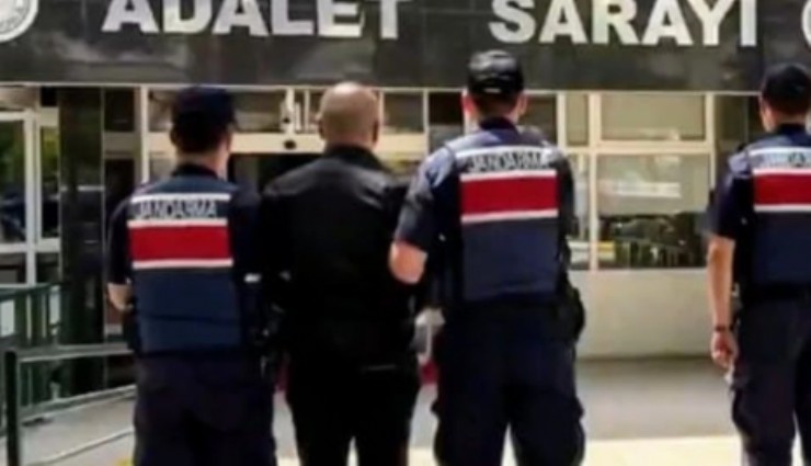 İzmir dahil 20 ilde jandarmadan FETÖ'ye operasyon: 33 kişi tutuklandı