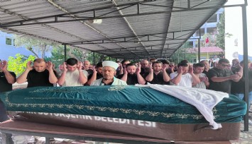 İzmir’de boşandığı eşi tarafından öldürülen kadın son yolculuğuna uğurlandı