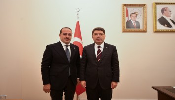 İzmir'e yeni adliye hizmet binası