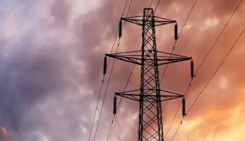 İzmir'in 12 ilçesinde planlı elektrik kesintisi