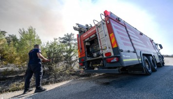 İzmir İtfaiyesi yangın riskine karşı herkesi dikkatli olmaya çağırdı
