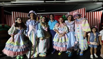 Karabağlar'da çocuklar sahnede parladı