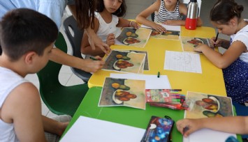 Karabağlar’da yaz tatili, bilim, sanat ve eğlenceyle dolu dolu geçiyor