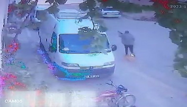 Tetikçi tutularak öldürülen gencin duruşmasında eski eşler birbirlerini suçladı