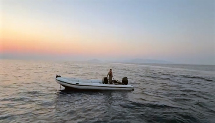 Yunanistan’ın geri ittiği düzensiz göçmen kurtarıldı