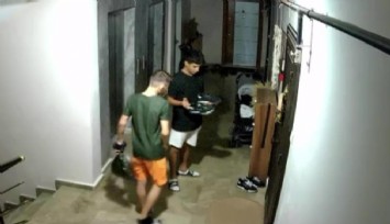 Adana’da hırsızlık yapan gençler göbek atarak ayakkabı çaldı