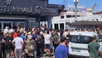 Balıkesir'de gemi seferleri fırtına nedeniyle iptal edildi: Uzun kuyruklar oluştu