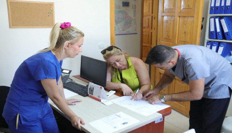 Bayraklı Belediyesi 8 bin 379 sokak hayvanını tedavi etti