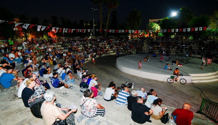 Bornova’da yaz akşamlarına sinema büyüsü