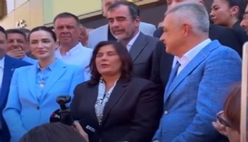 Çerçioğlu, belediye binası önünde açıklama: AK Gençlik seninle gurur duyuyor sloganları atıldı