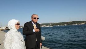 Cumhurbaşkanı Erdoğan, Boğaz geçişi yapan 9 gemiyi selamladı