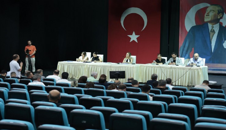 Daha temiz bir Konak için meclisten oybirliği