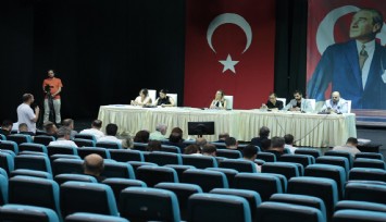 Daha temiz bir Konak için meclisten oybirliği