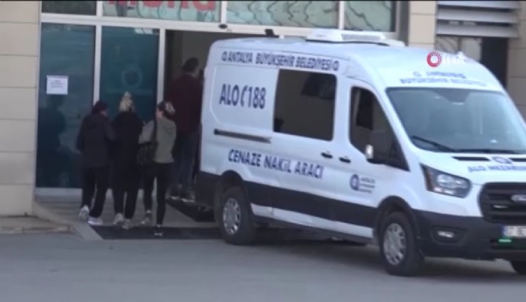 Eşini satırla öldürdüğü iddiasıyla yargılanan şahıs, cinayet öncesi 4 adet sakinleştirici ve alkol almış