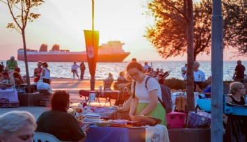 Gece Kermesi, Karantina Meydanı’na renk kattı