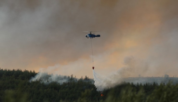 Gelibolu’da devam eden orman yangını dron ile görüntülendi